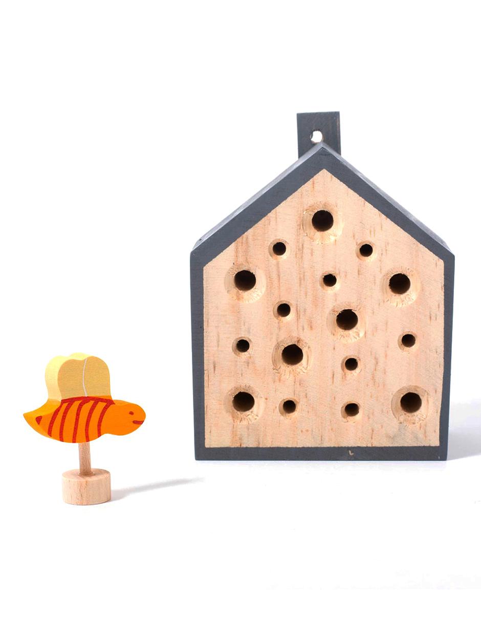 Pequeña casa de abejas 2
