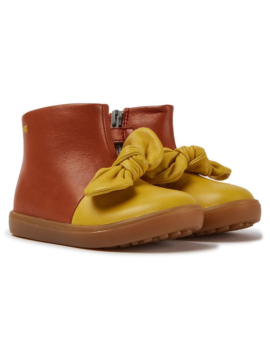 Bota de piel para niña