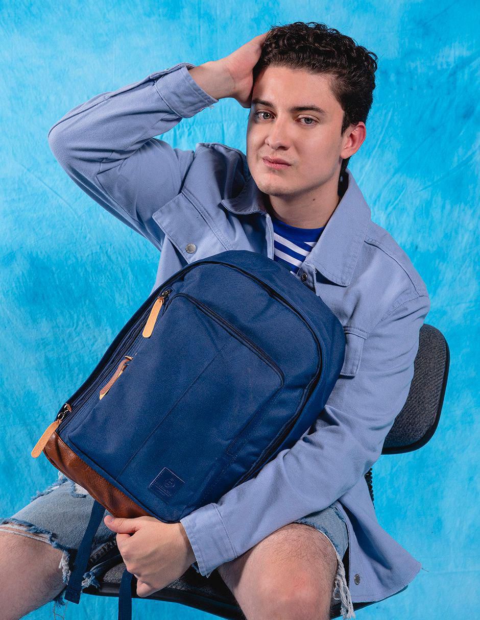 Mochila con portalaptop 6
