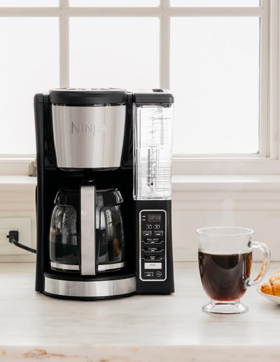 CAFETERA SUPER AUTOMÁTICA CE2, M, GRIS CAFETERA SUPER AUTOMÁTICA CE2, M, GRIS