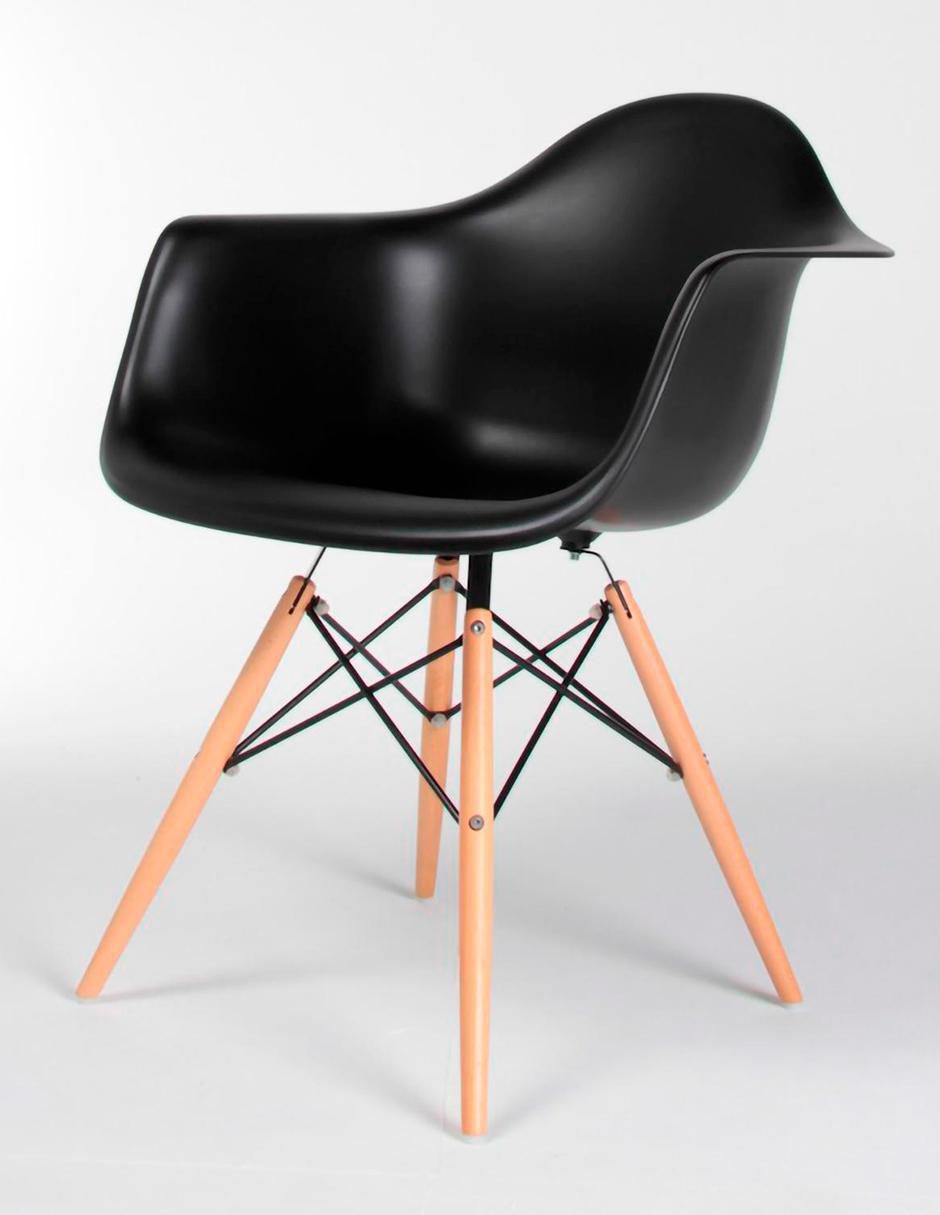 Juego de sillas 4 piezas Eames de plástico 4