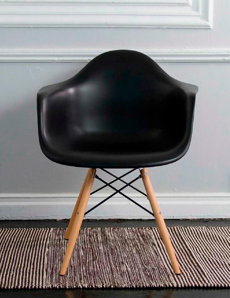 Juego de sillas 4 piezas Eames de plástico 6