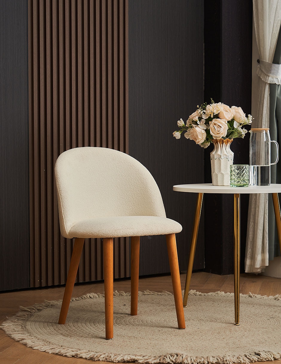 Silla Lucy Re de madera 6