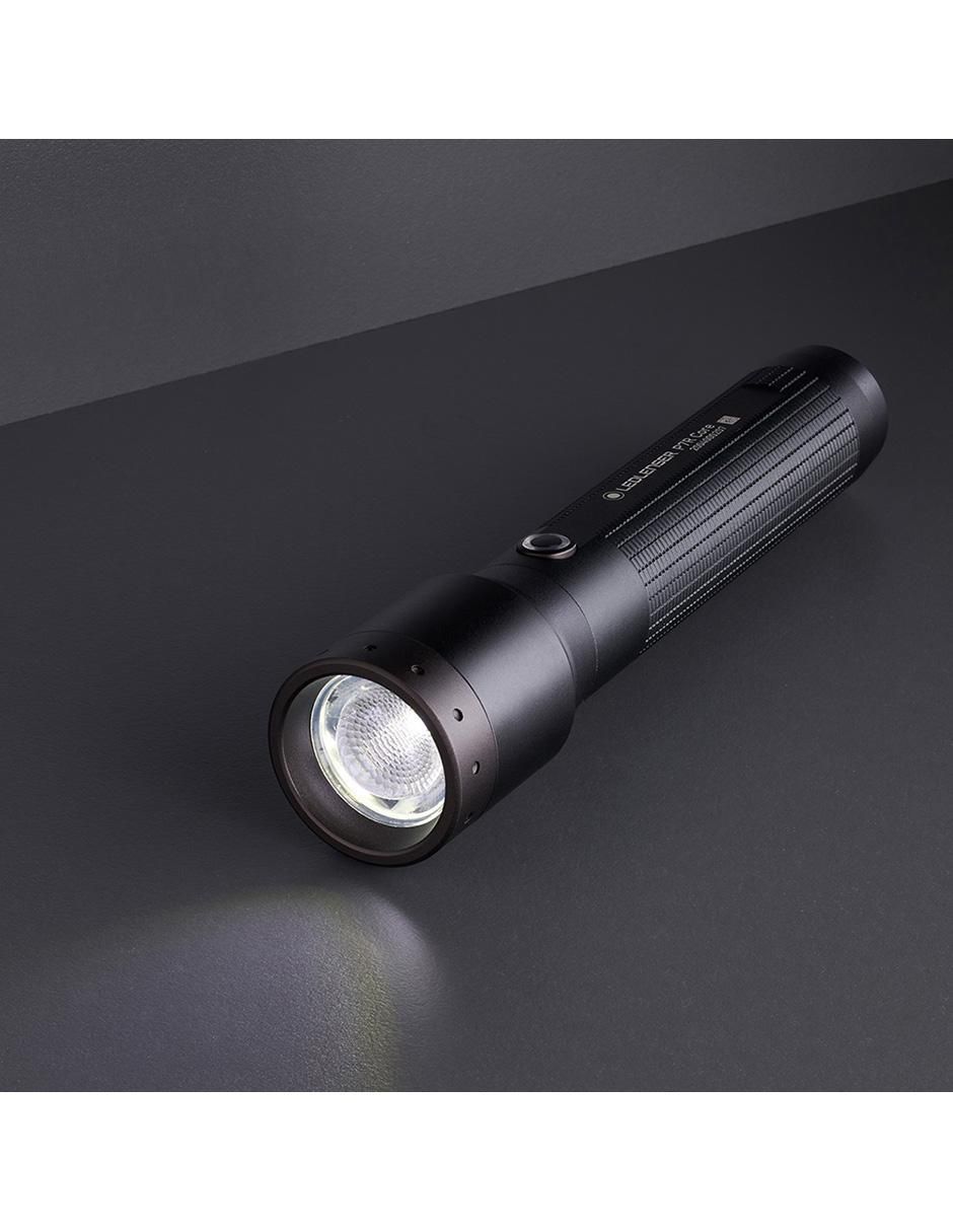 Linterna de mano P7 11