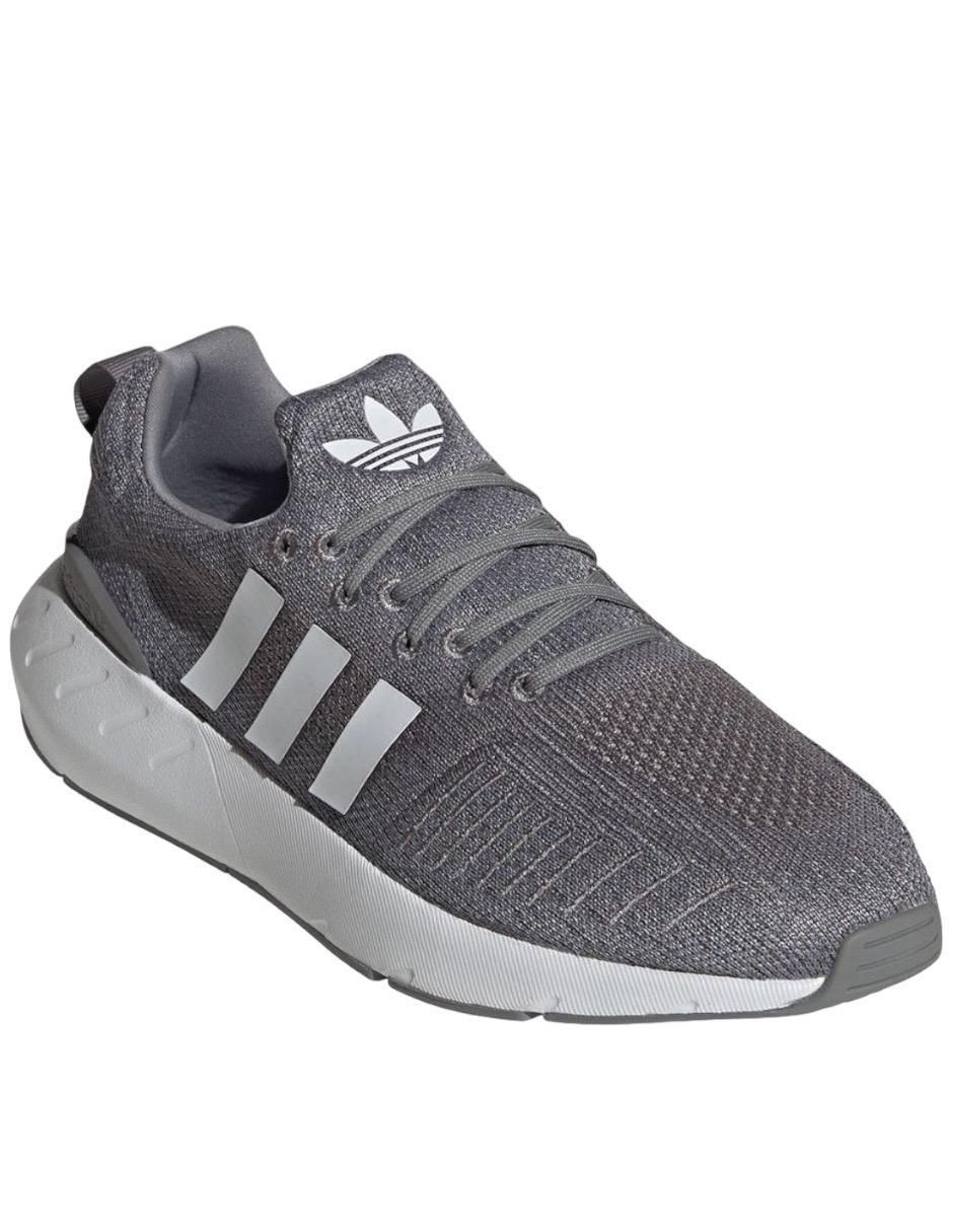 Tenis Swift Run para hombre