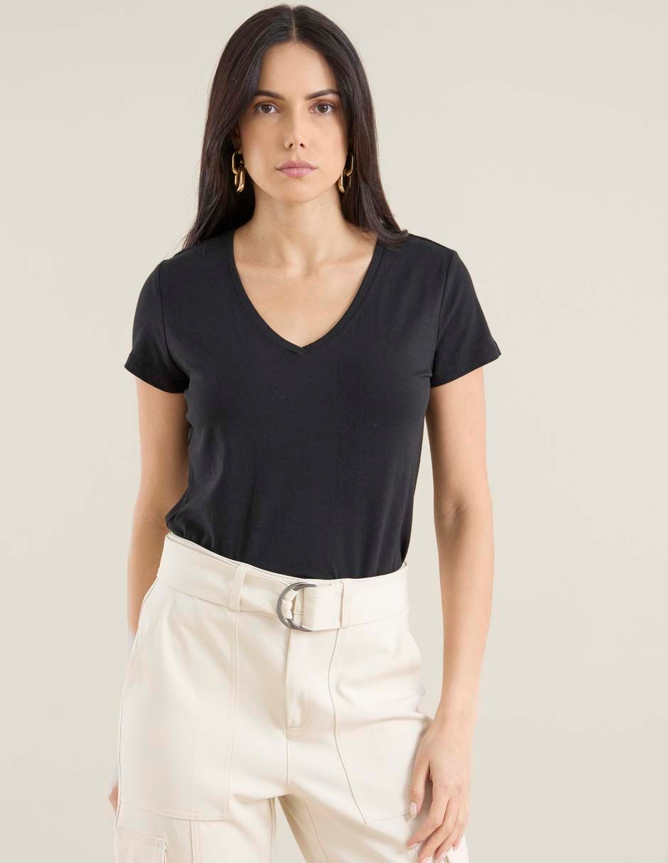 Playera manga corta cuello v para mujer Playera manga corta cuello v para mujer