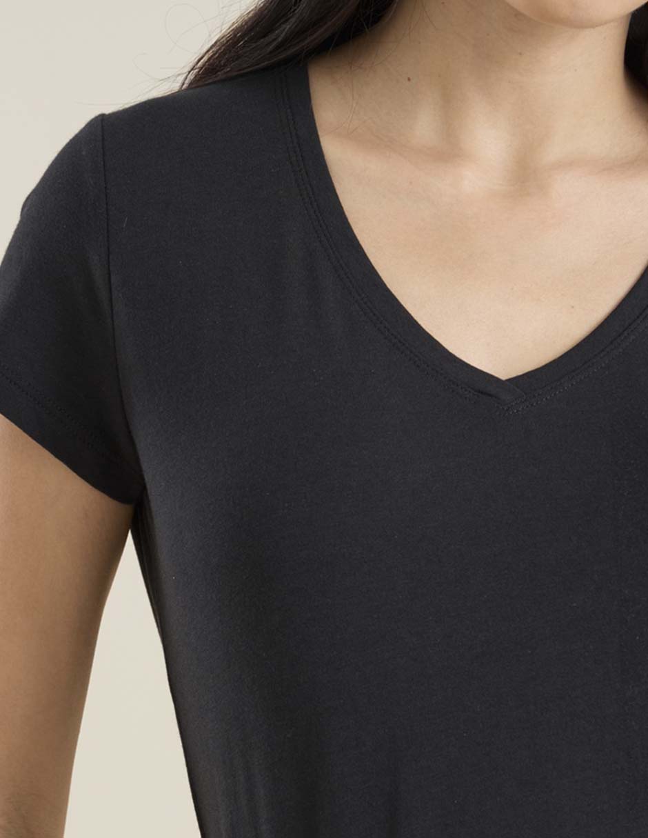 Playera manga corta cuello v para mujer 3