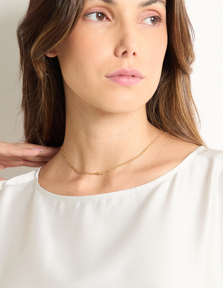 Collar de nudo de oro 14 K