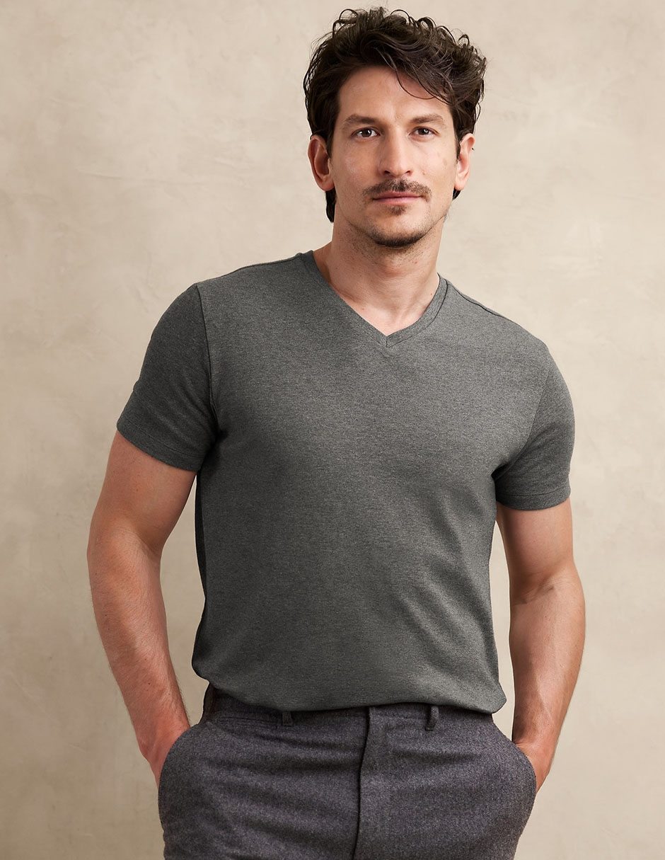 Playera cuello V para hombre Playera cuello V para hombre