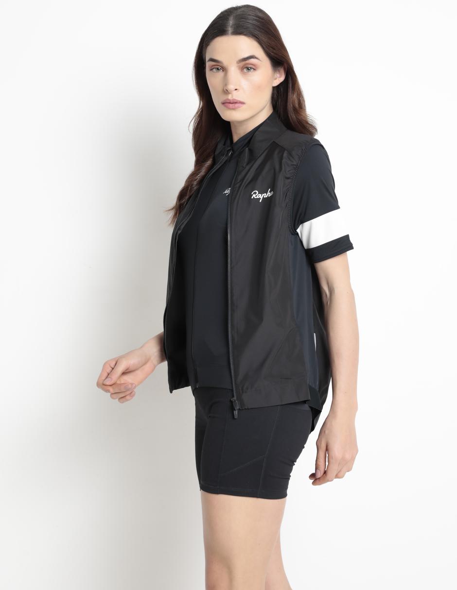 Uniforme estilo regular para mujer Uniforme estilo regular para mujer