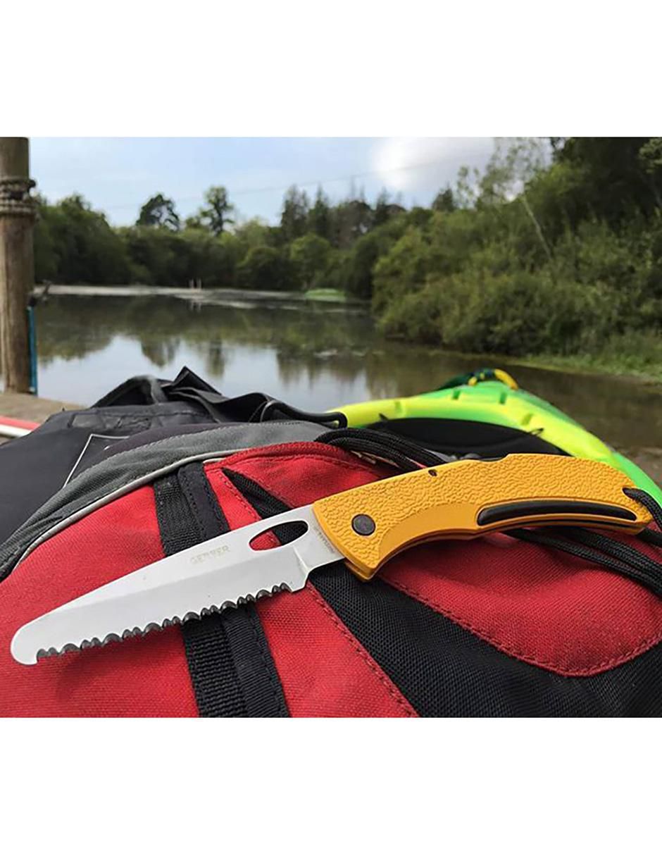 Navaja E-Z Out Rescue 4