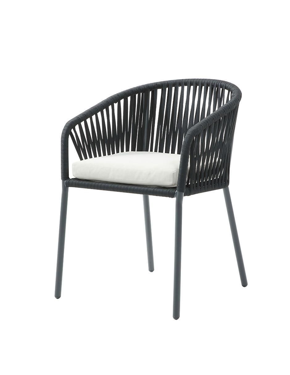 Silla Mikonos de ratán natural