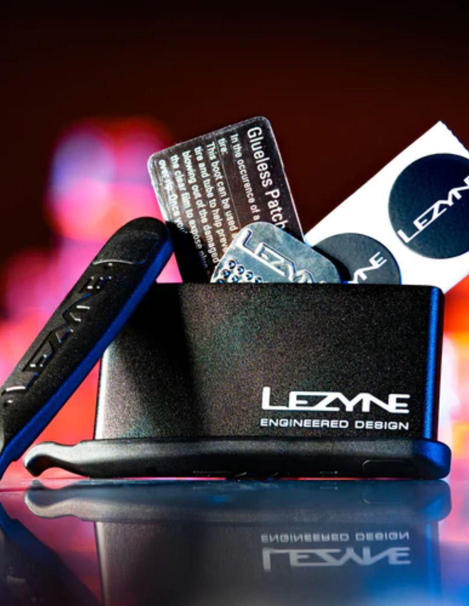 Kit de parche para llanta de bici Lezyne de 6