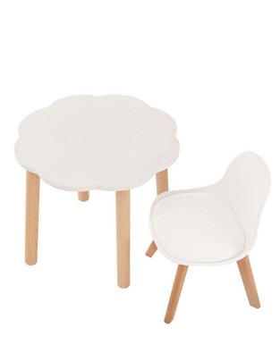 Mesa con silla armable
