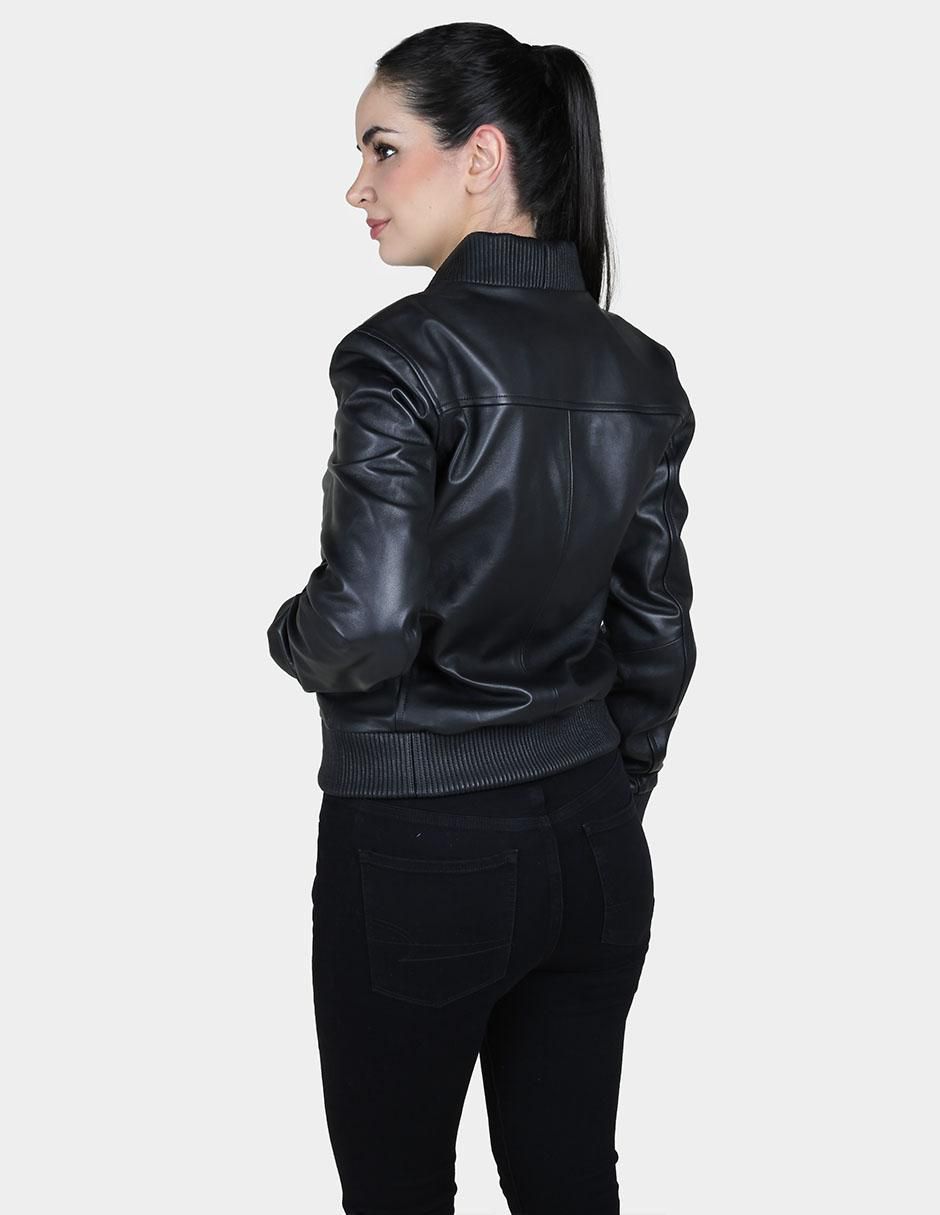 Chamarra de piel para mujer