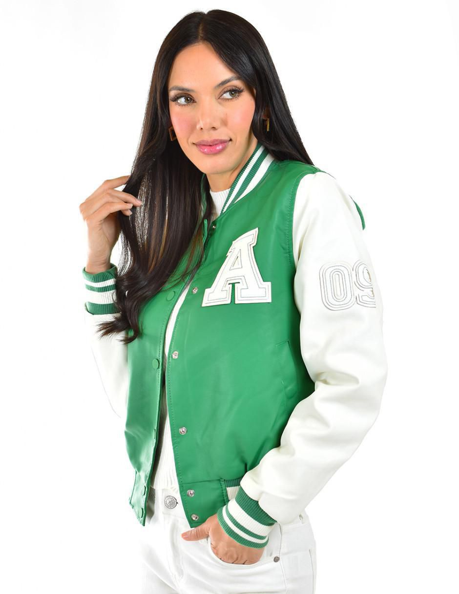 Chamarra impermeable para mujer 5