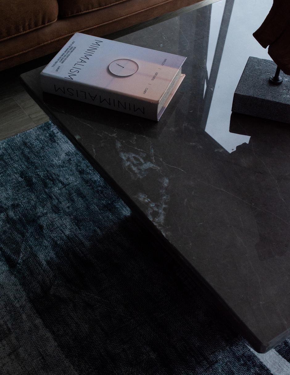 Gris