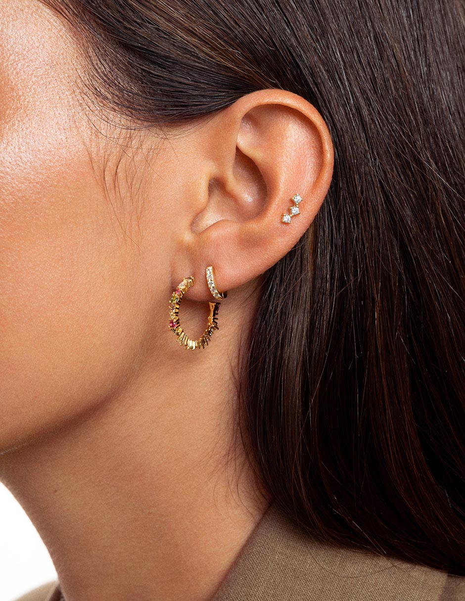 Aretes redondos de plata 18 K 5