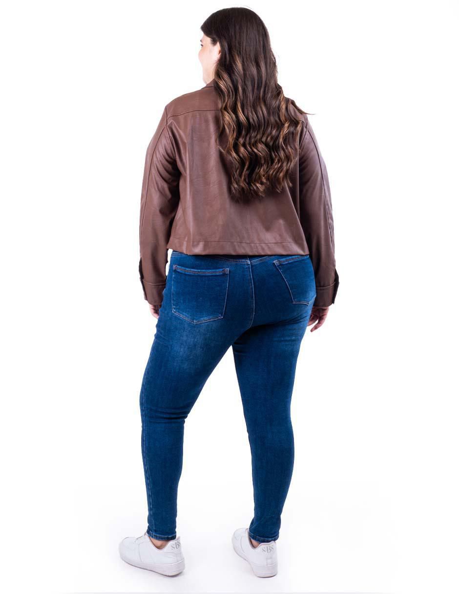 Chamarra impermeable para mujer 4