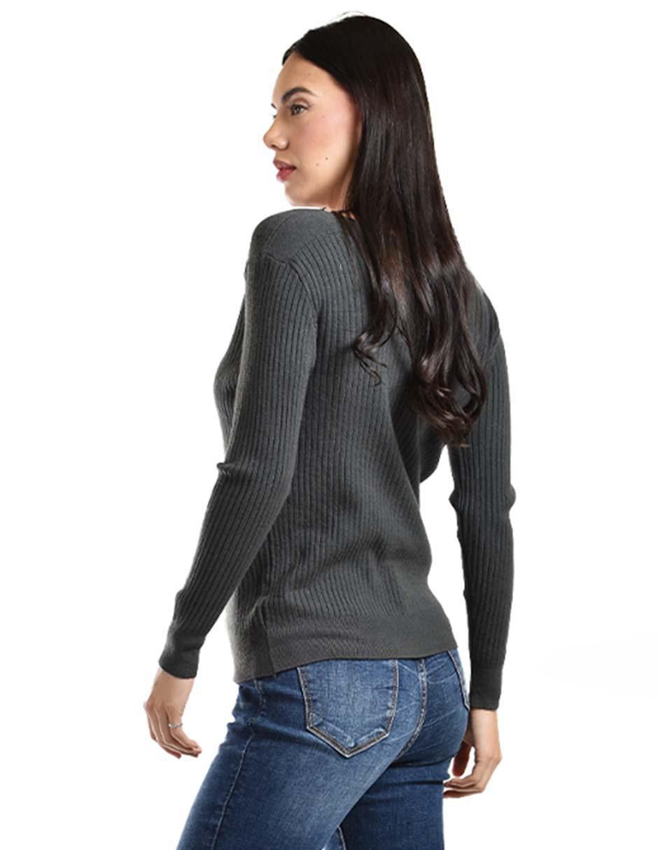 Suéter cuello redondo para mujer 9