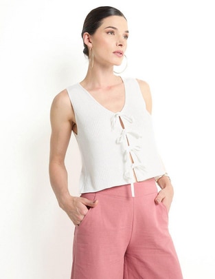 Top Petite Studio escote v