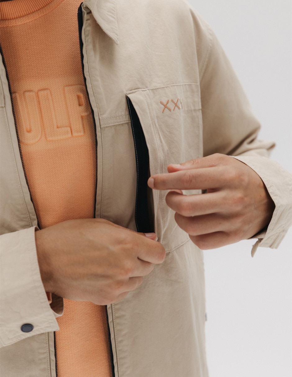 Chamarra casual con bolsillos para hombre