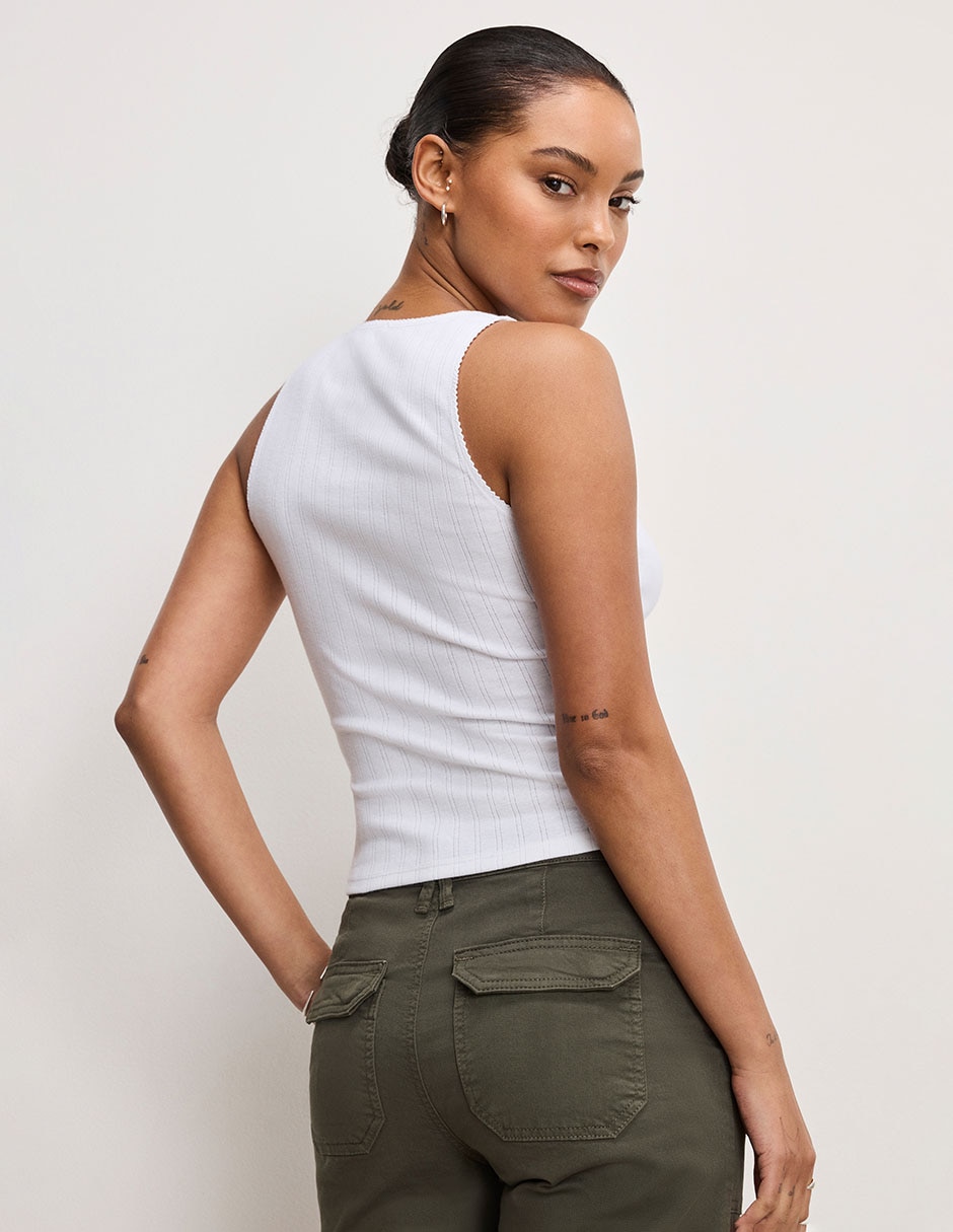 Top cuello con botón escote cuadrado 3
