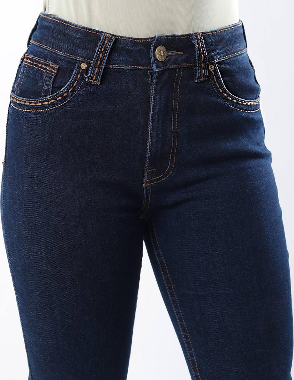 Jeans flare para mujer 3