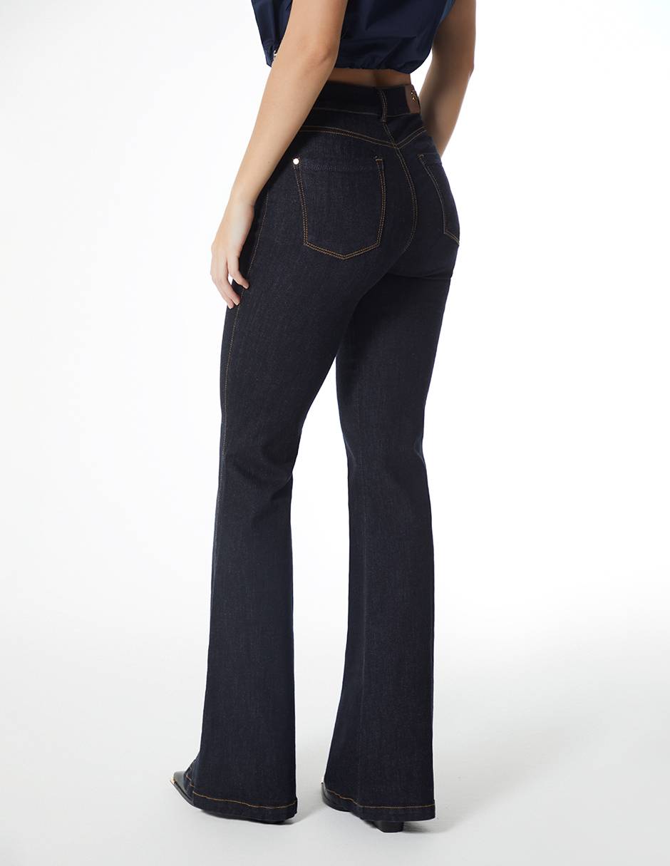 Jeans campana básico a la cintura para mujer 4