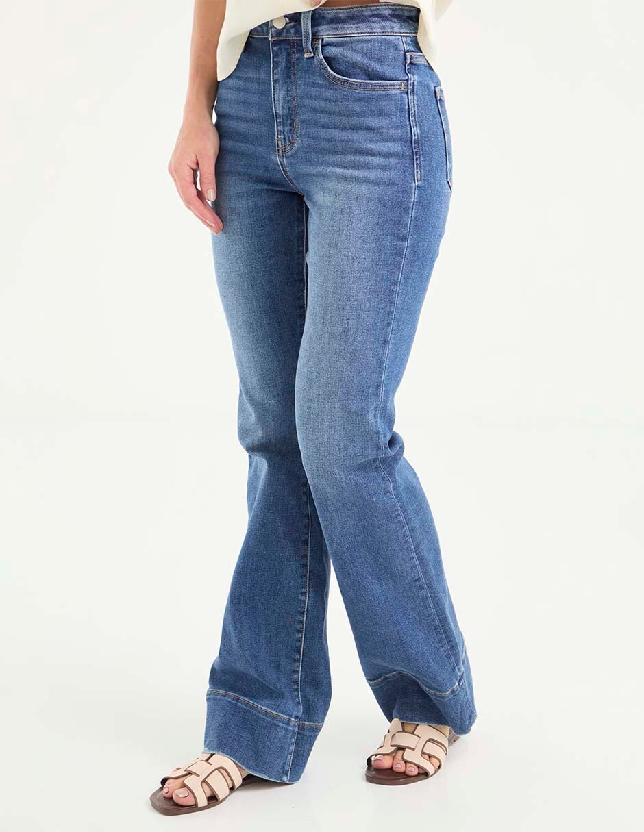 Jeans acampanado para mujer