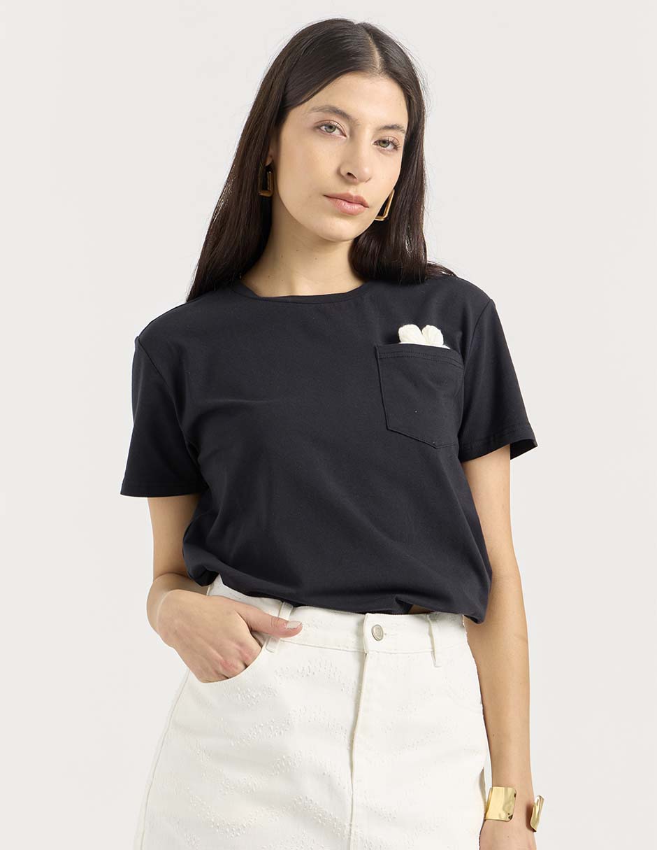 Playera manga corta cuello redondo para mujer