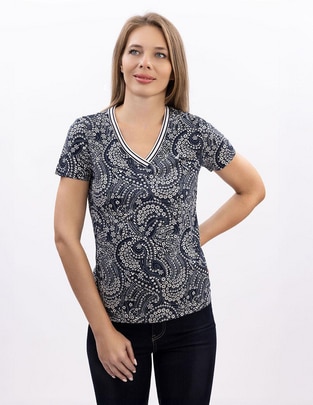 Playera manga corta cuello v para mujer Playera manga corta cuello v para mujer