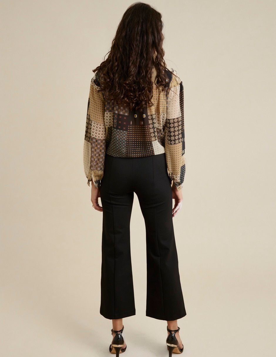 Pantalón acampanado flare para mujer