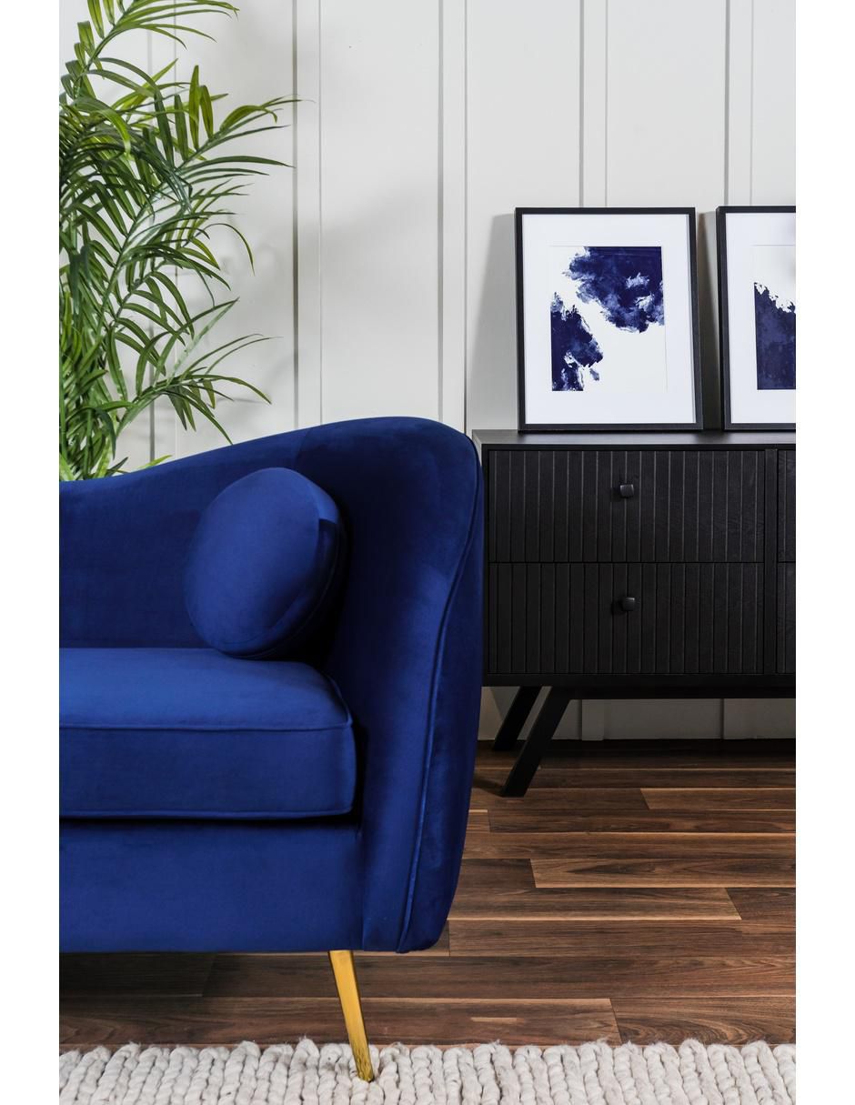 Love seat vean 7