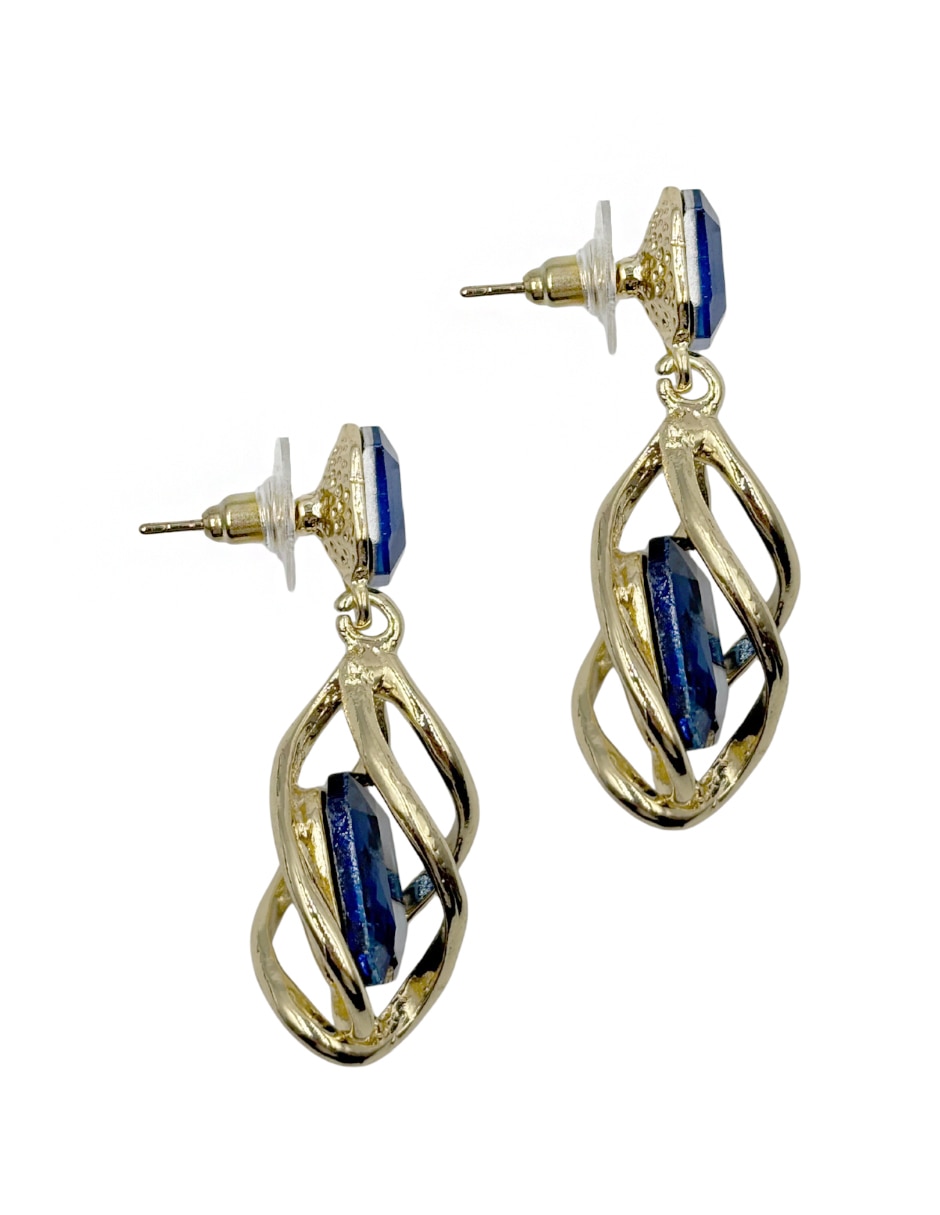 Aretes largos de gota Map con acabado martillado