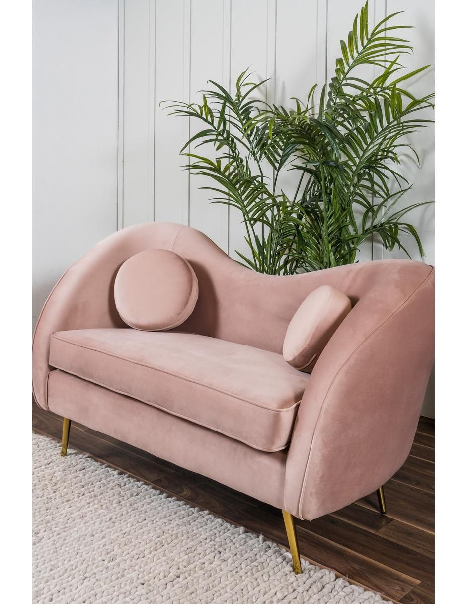 Love seat 7