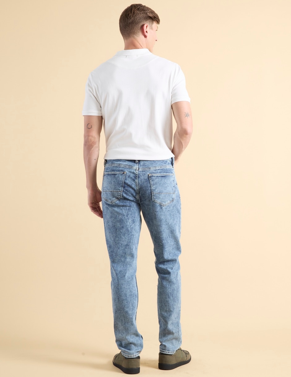 Jeans straight lavado obscuro para hombre 5