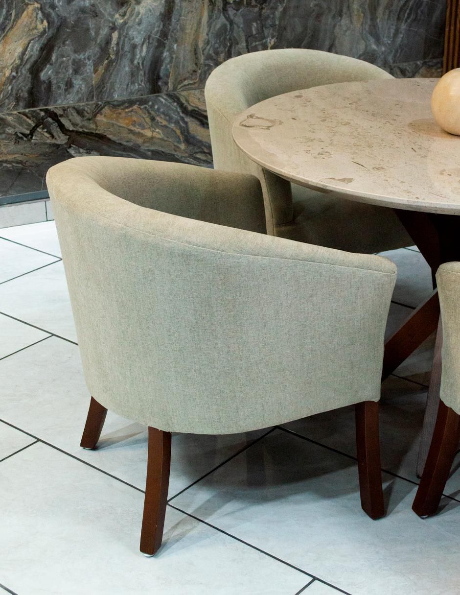 Comedor para 4 personas de mármol 4