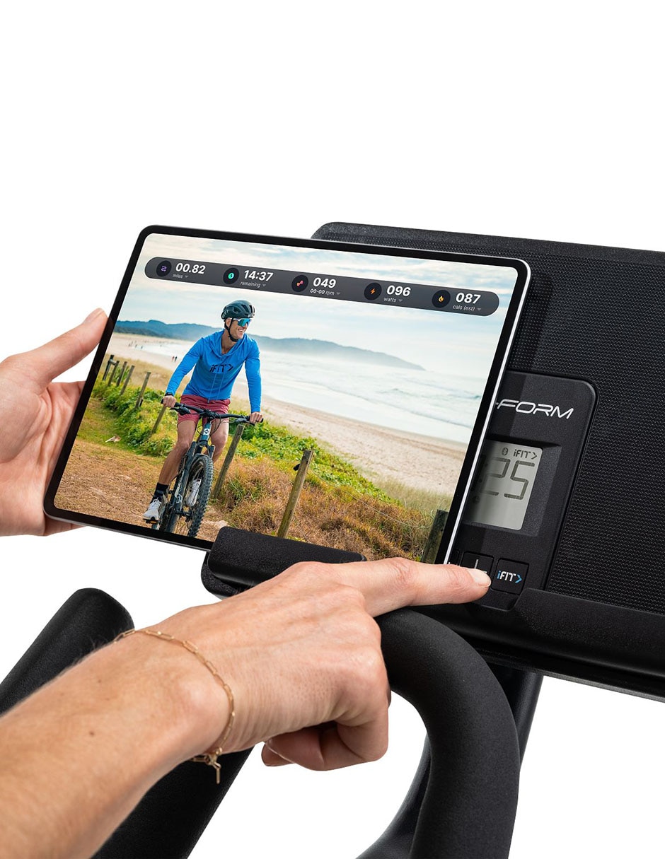 Bicicleta de spinning 325 CSX de acero 6