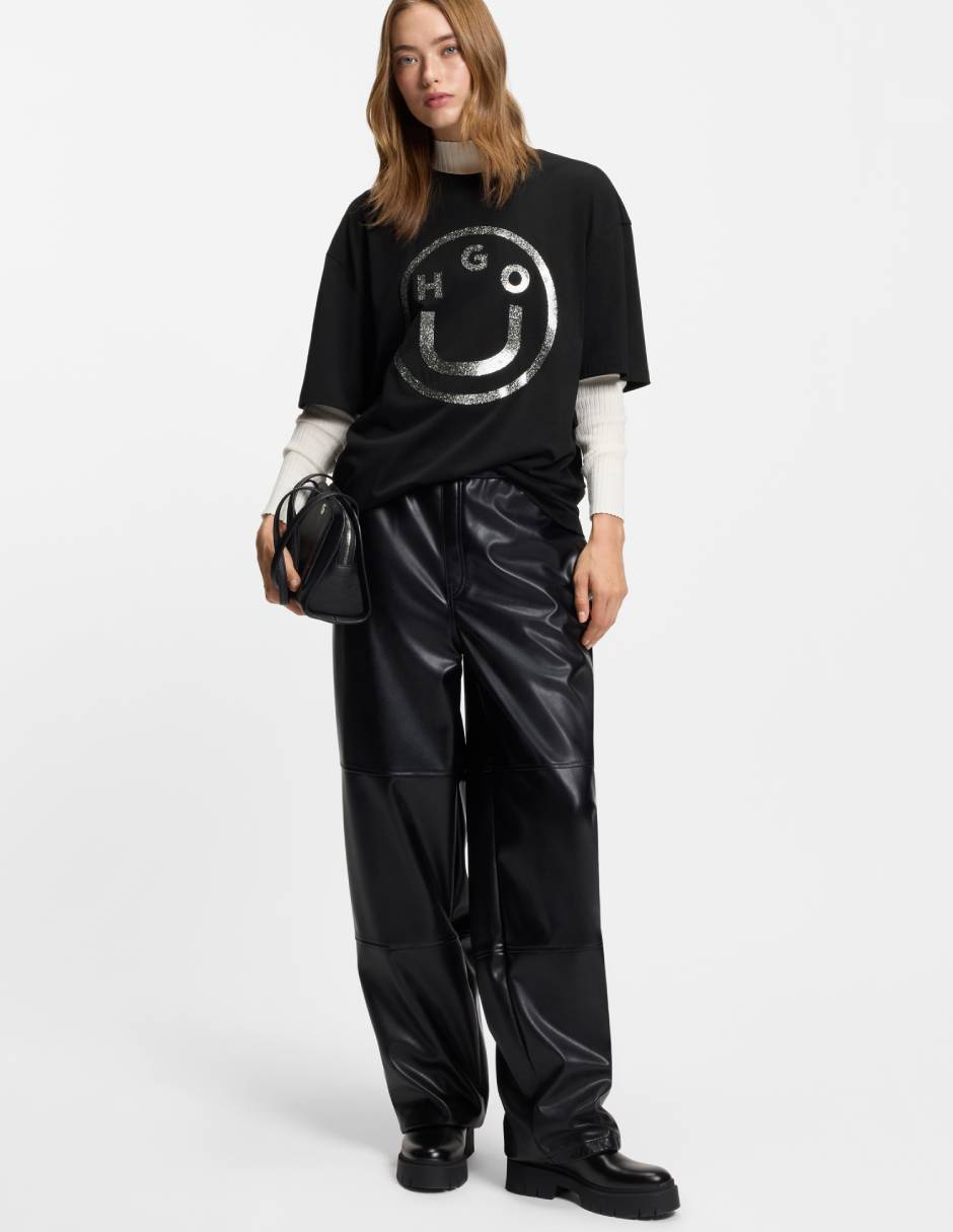 Playera manga corta cuello redondo para mujer 4