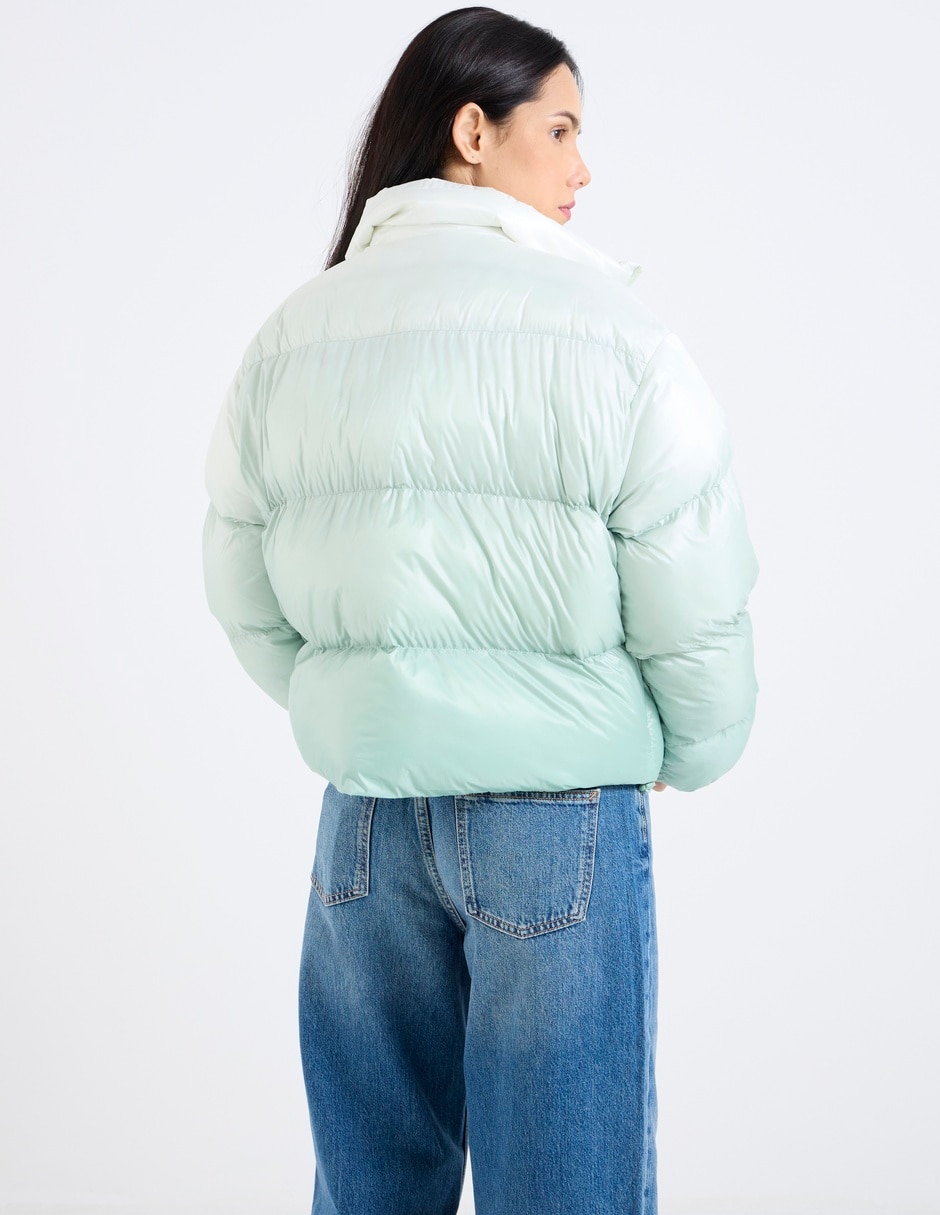 Chamarra impermeable para mujer 4