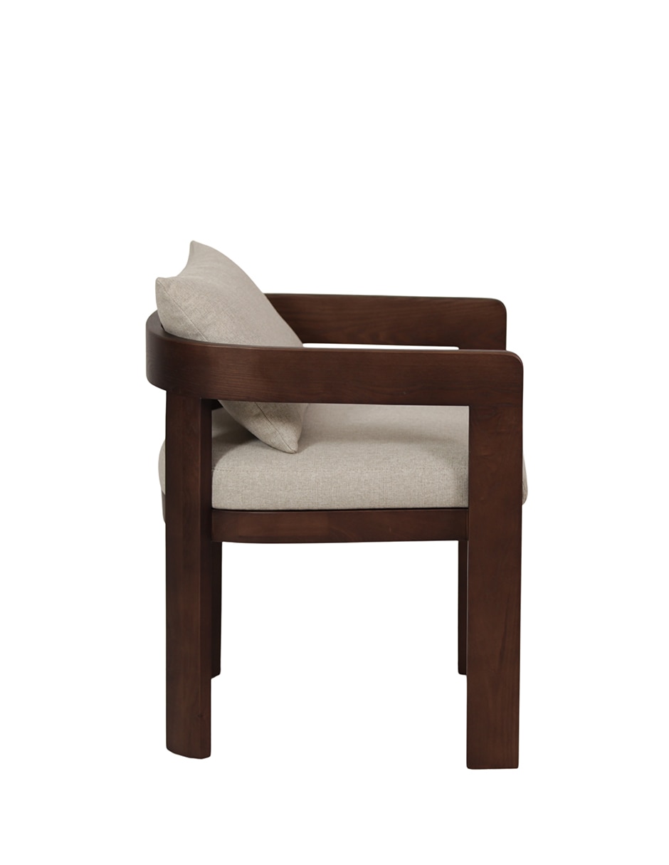 Silla con brazos Batiz de madera 4