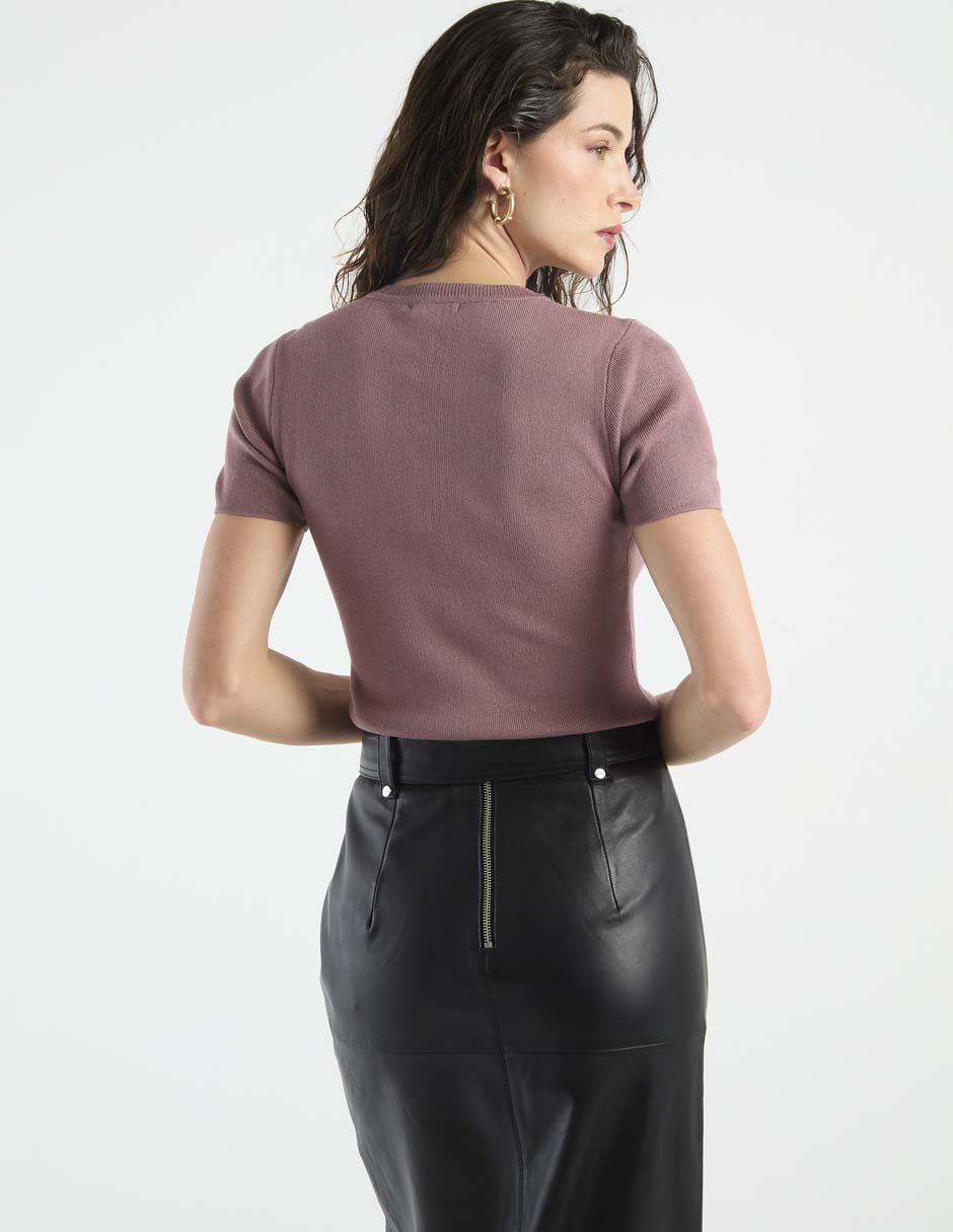 Playera manga corta cuello redondo para mujer 6