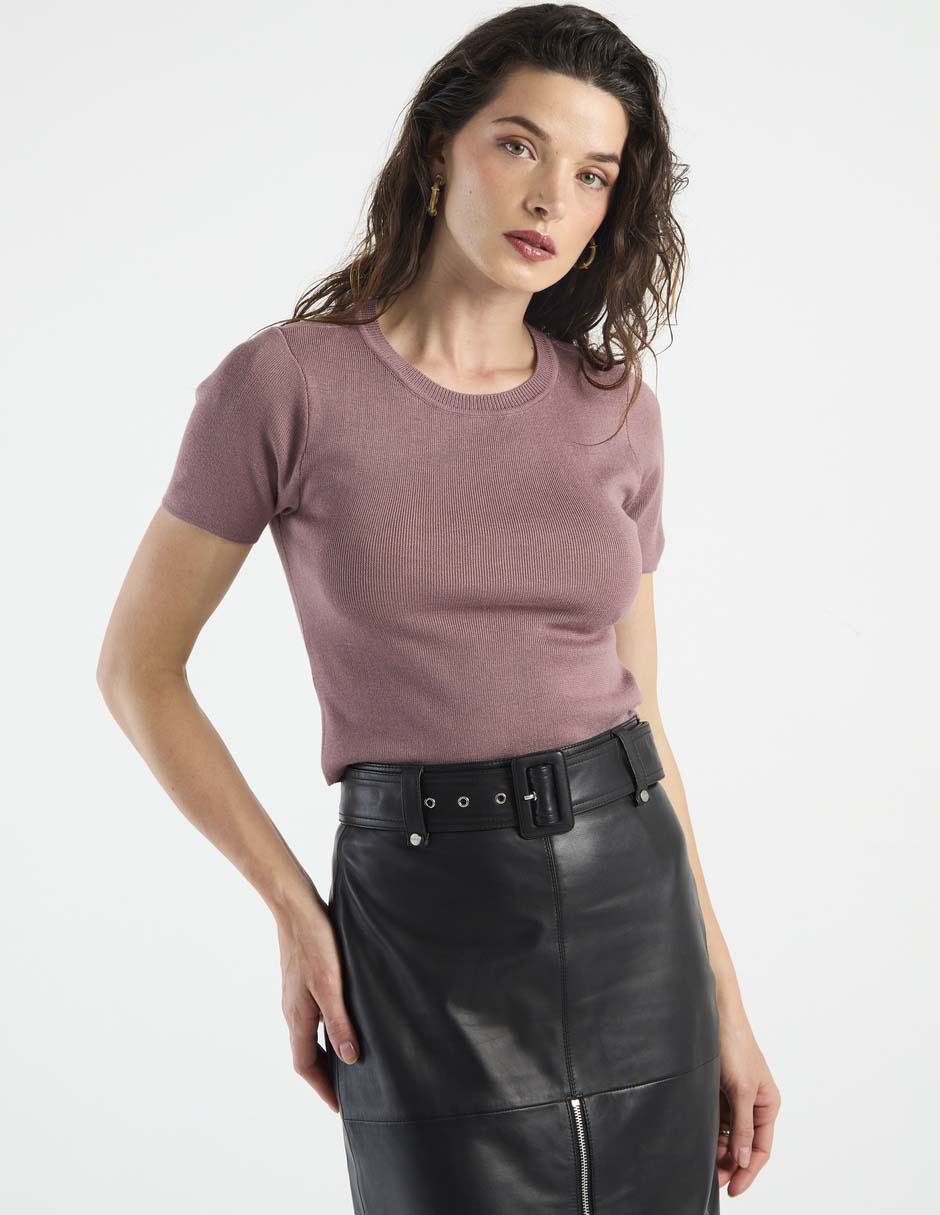 Playera manga corta cuello redondo para mujer