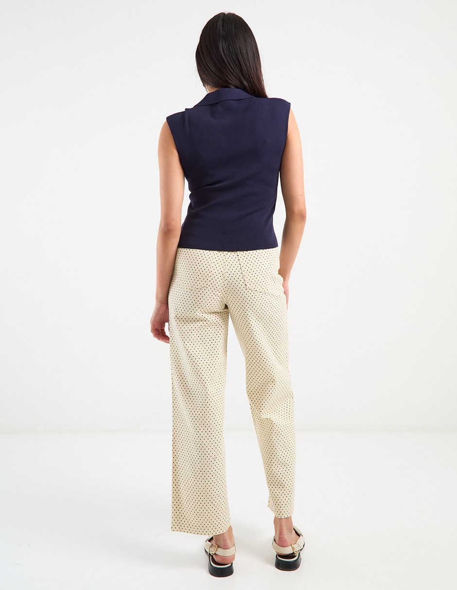 Jeans capri acampanado para mujer 11