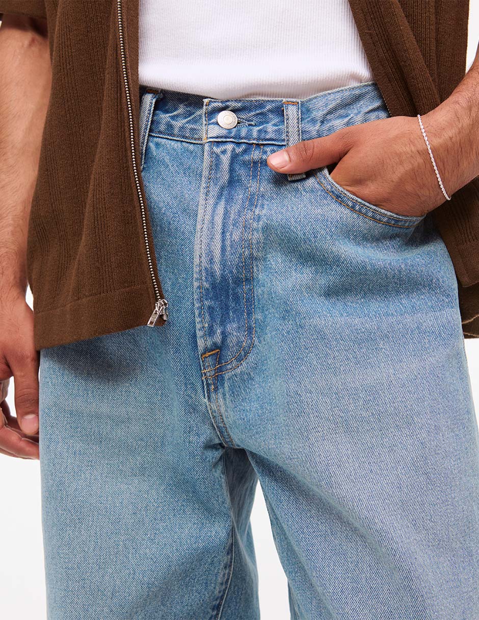 Jeans baggy lavado claro para hombre 2