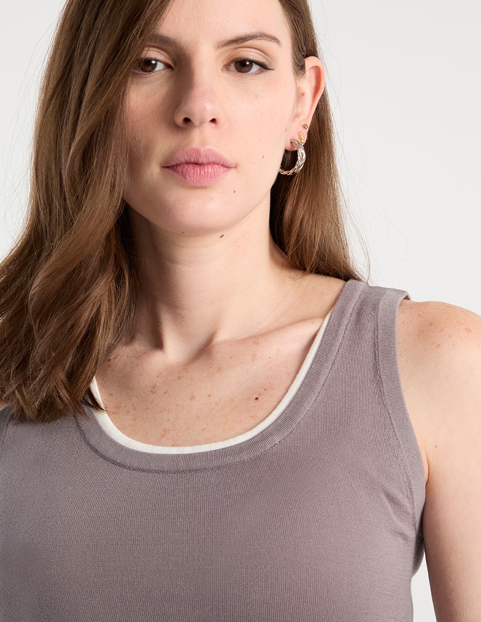 Top cuello redondo tirante ancho 10