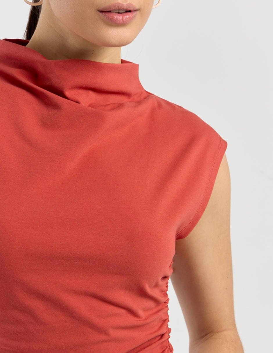 Playera Map cuello alto para mujer