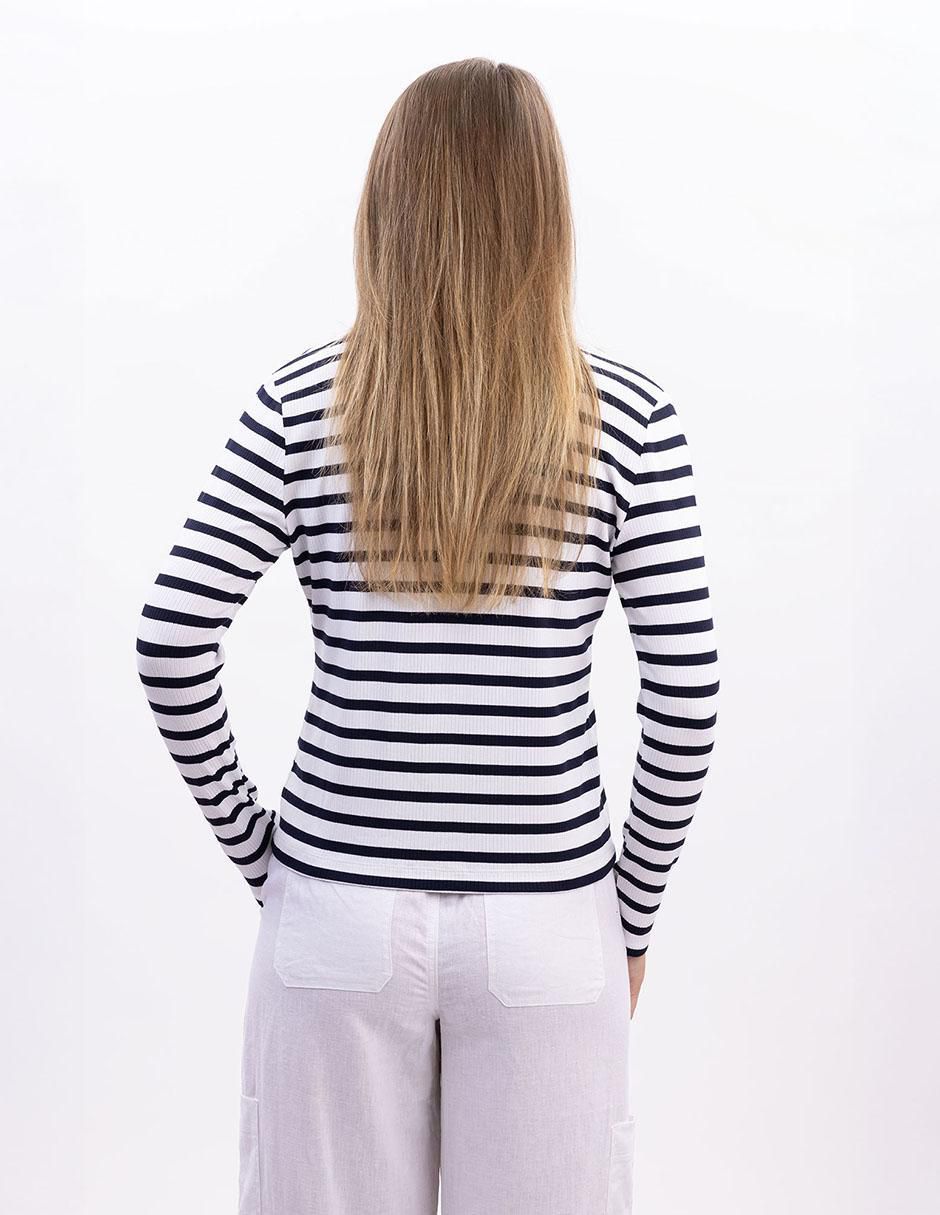 Playera manga larga F25 cuello v para mujer 3