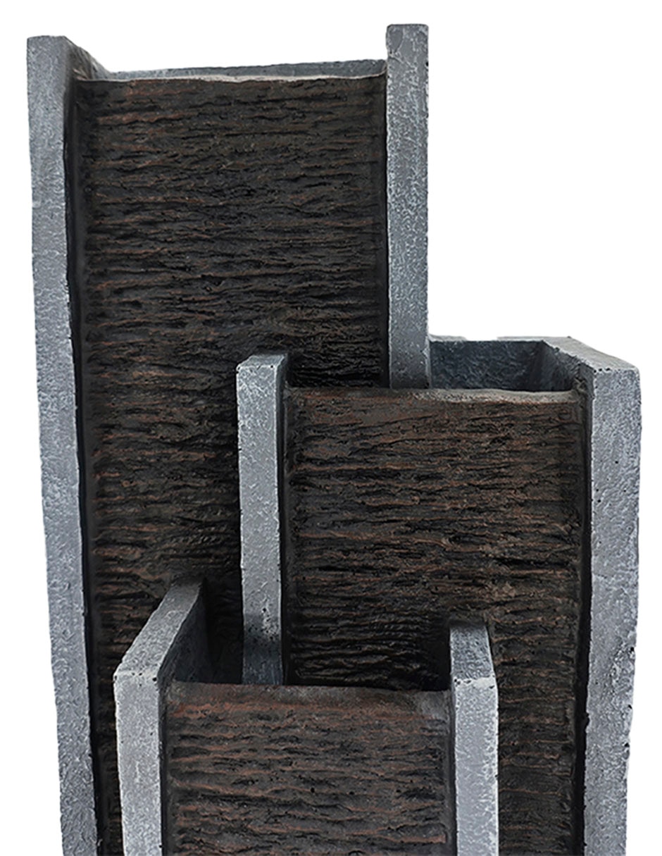 Fuente de agua co.de plástico 3
